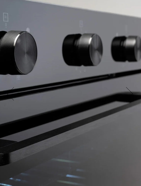 Euro Appliances EO605VBK 60cm Electric Multifunction Oven