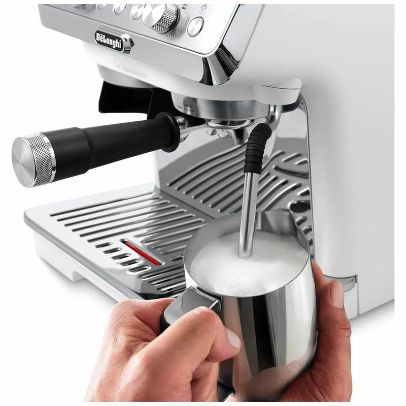 Delonghi La Specialista Arte Manual Pump Coffee Machine White EC9155W